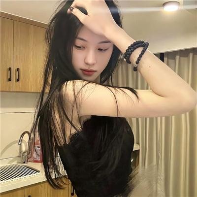 灰色的果实